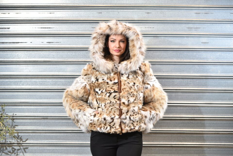 Lynx Jacket with Zipper and Hood